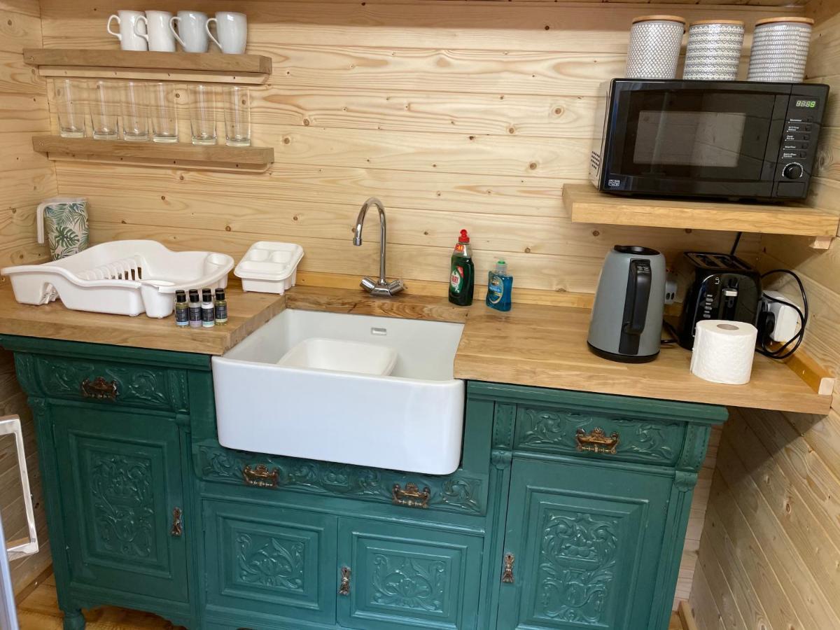 Hotel O Dan Y Coed Luxury Yurt With Hot Tub Chwilog Exterior foto